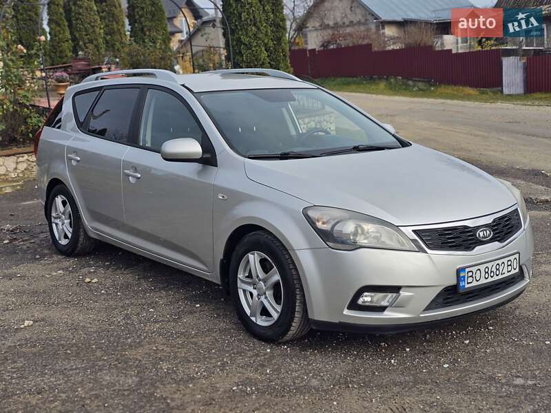 Універсал Kia Ceed 2011 в Тернополі фото 5 Універсал Kia Ceed 2011 в Тернополі