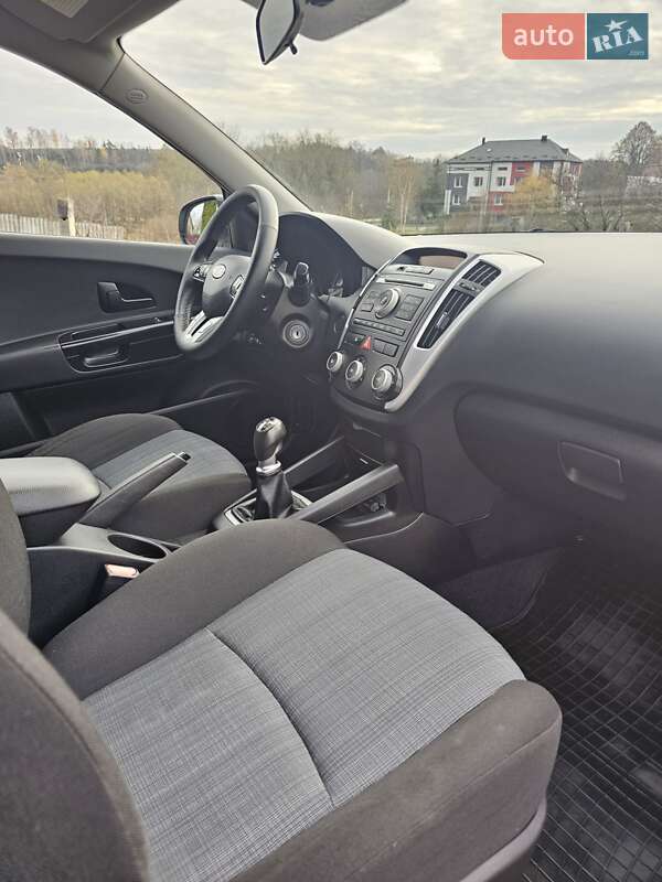 Універсал Kia Ceed 2011 в Тернополі фото 25 Універсал Kia Ceed 2011 в Тернополі