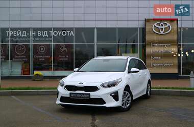 Универсал Kia Ceed 2019 в Киеве