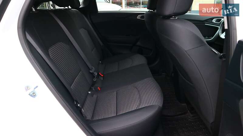 Универсал Kia Ceed 2019 в Киеве