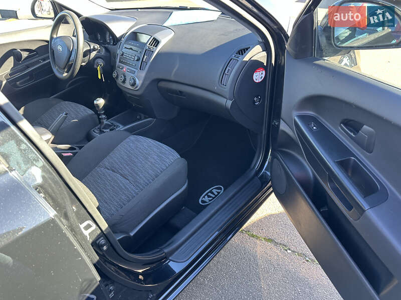 Универсал Kia Ceed 2008 в Одессе фото 7 Универсал Kia Ceed 2008 в Одессе