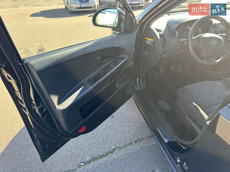 Универсал Kia Ceed 2008 в Одессе фото 11 Универсал Kia Ceed 2008 в Одессе