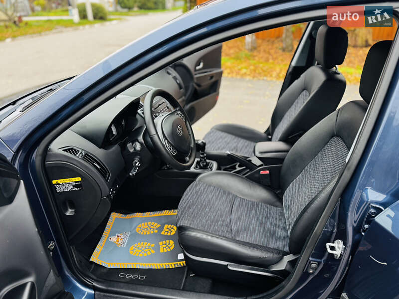 Универсал Kia Ceed 2008 в Здолбунове фото 32 Универсал Kia Ceed 2008 в Здолбунове