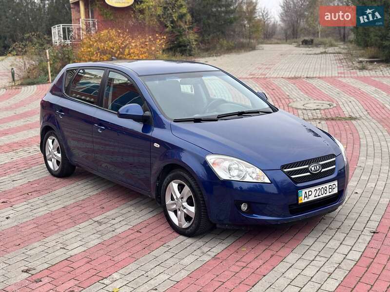 Хетчбек Kia Ceed 2008 в Запоріжжі фото 4 Хетчбек Kia Ceed 2008 в Запоріжжі