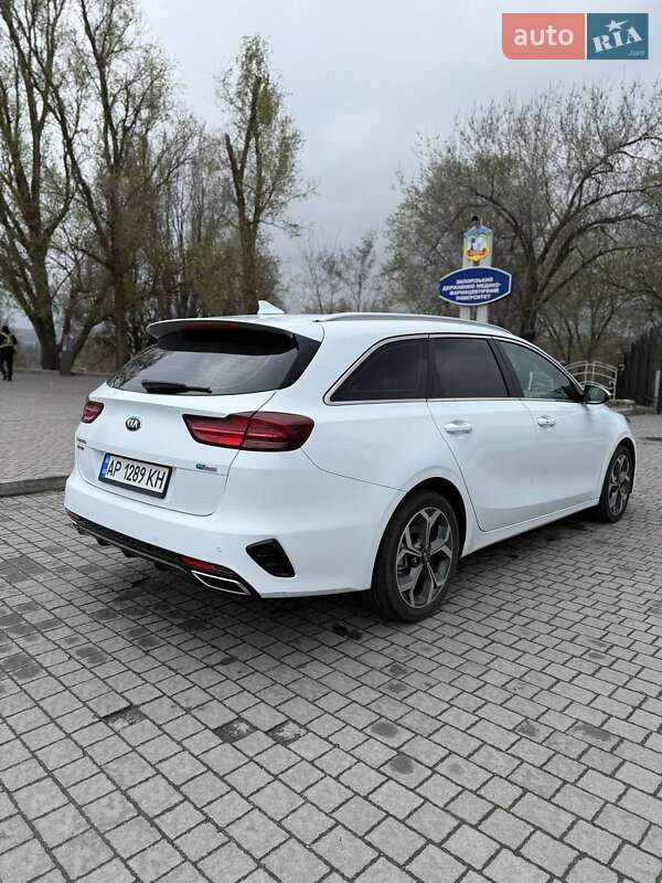 Универсал Kia Ceed 2020 в Запорожье