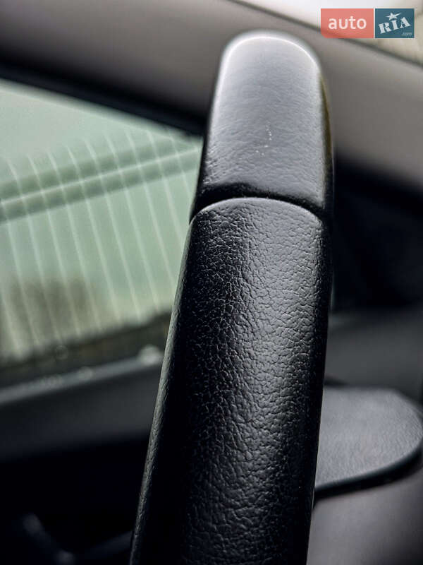 Хетчбек Kia Ceed 2009 в Києві фото 15 Хетчбек Kia Ceed 2009 в Києві