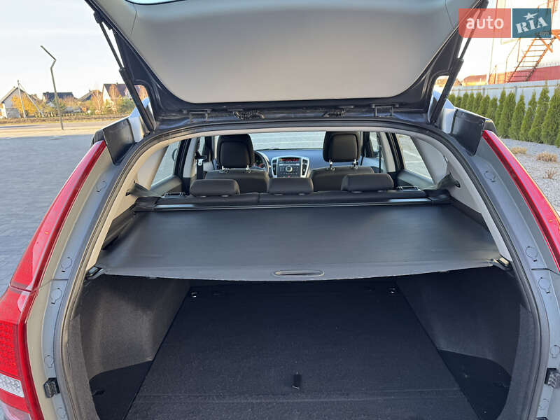 Универсал Kia Ceed 2012 в Луцке