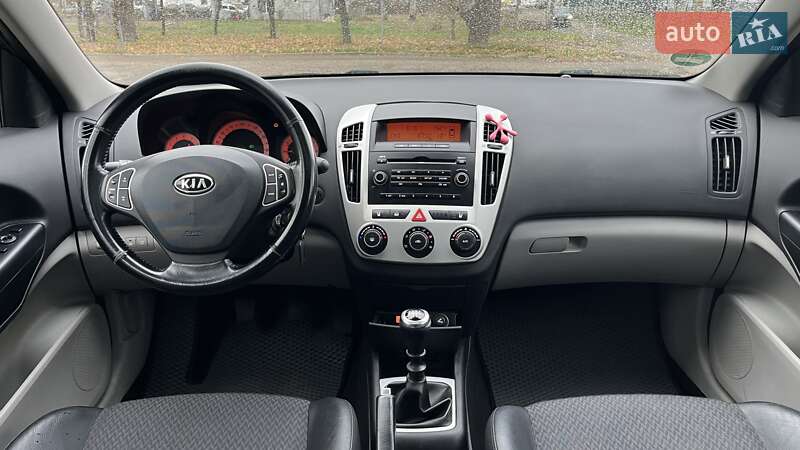 Хетчбек Kia Ceed 2007 в Миколаєві фото 12 Хетчбек Kia Ceed 2007 в Миколаєві