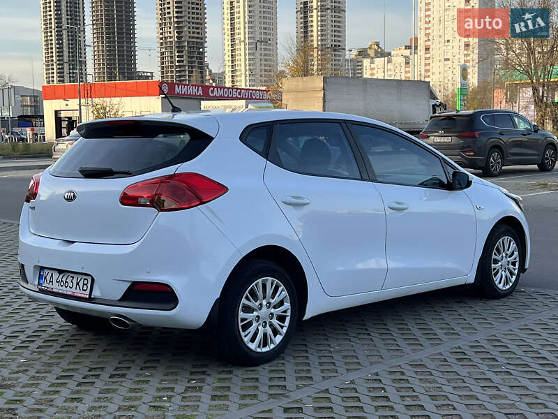 Хэтчбек Kia Ceed 2013 в Киеве