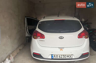 Хэтчбек Kia Ceed 2013 в Харькове