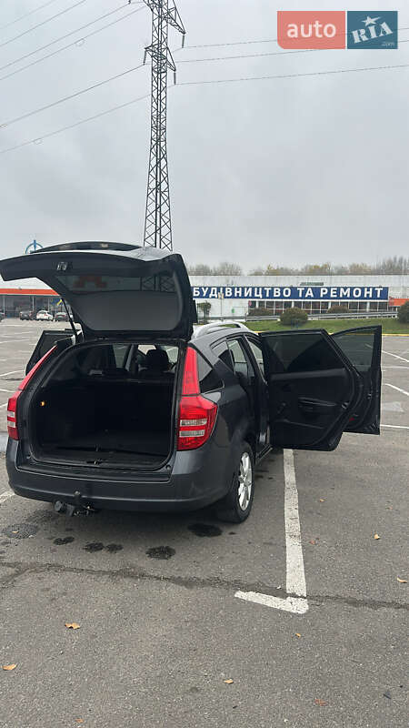 Универсал Kia Ceed 2008 в Ужгороде