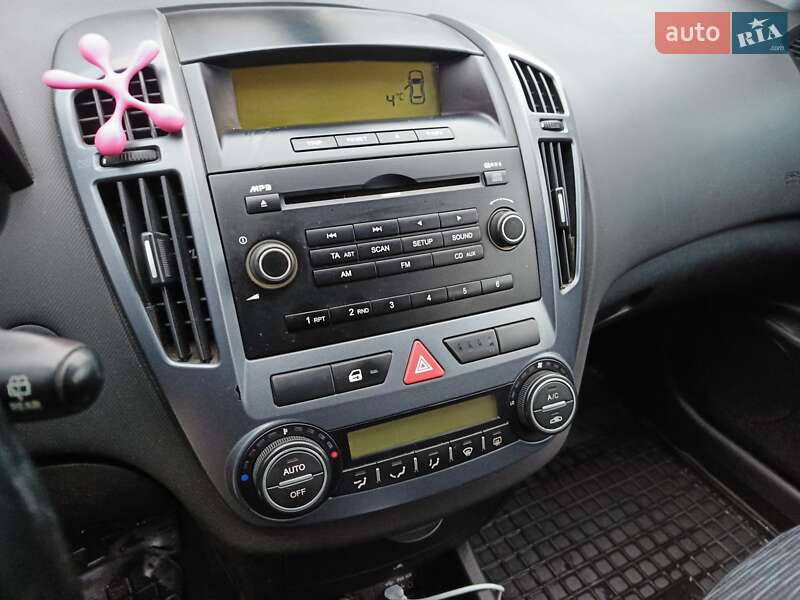 Универсал Kia Ceed 2008 в Черкассах