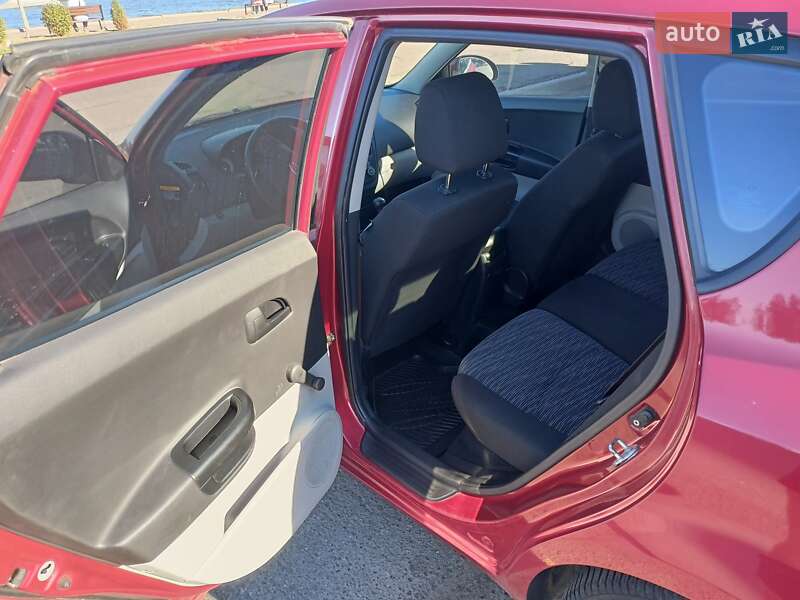 Хэтчбек Kia Ceed 2008 в Черкассах