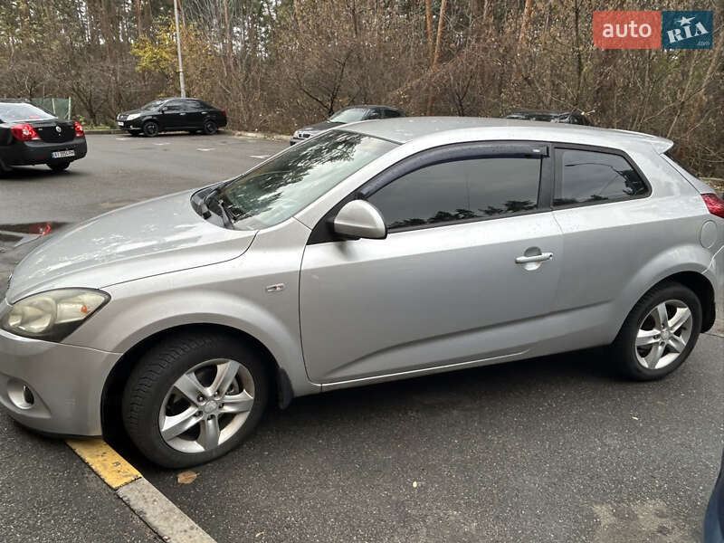 Хэтчбек Kia Ceed 2008 в Украинке фото 2 Хэтчбек Kia Ceed 2008 в Украинке