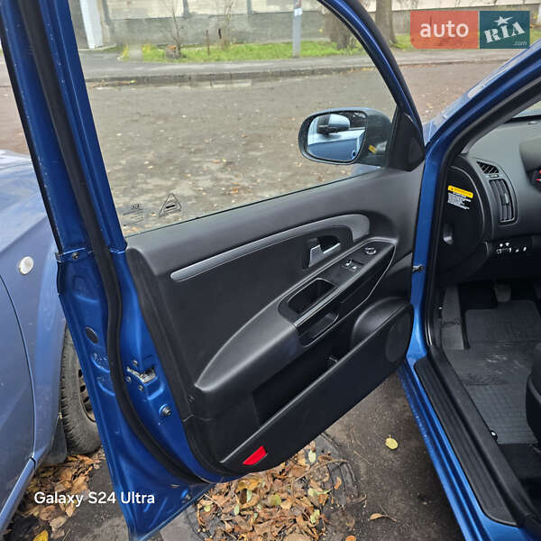 Универсал Kia Ceed 2009 в Киеве