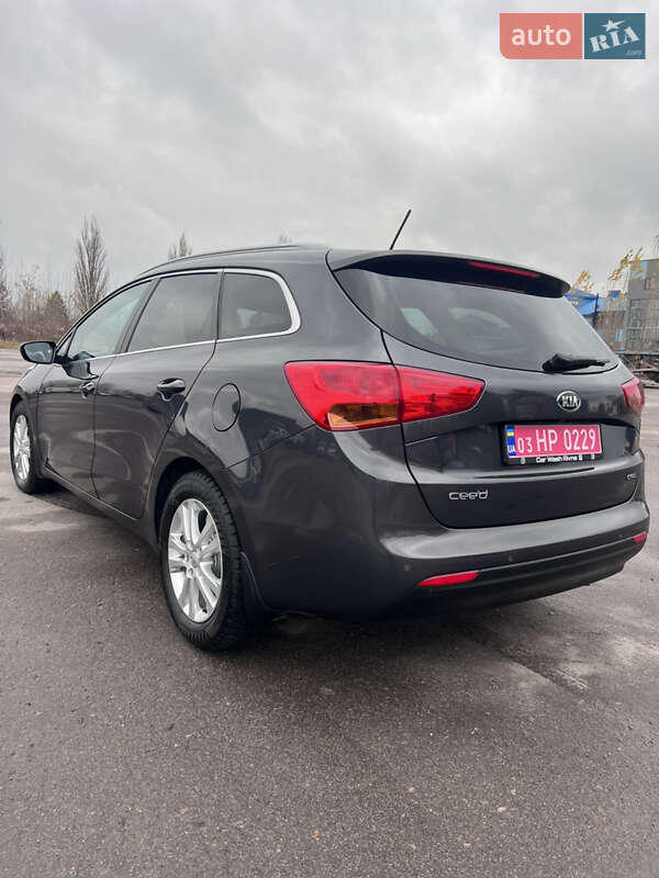 Универсал Kia Ceed 2014 в Ровно