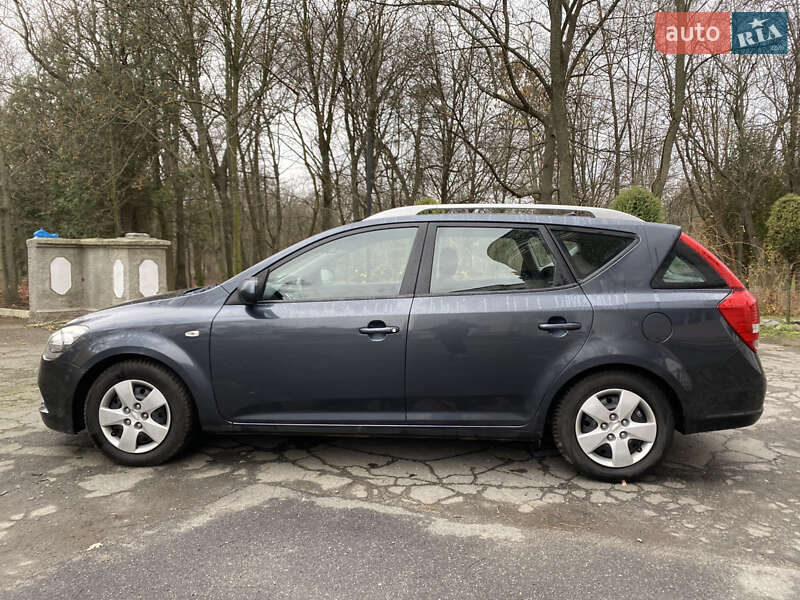 Універсал Kia Ceed 2011 в Ватутіному фото 15 Універсал Kia Ceed 2011 в Ватутіному