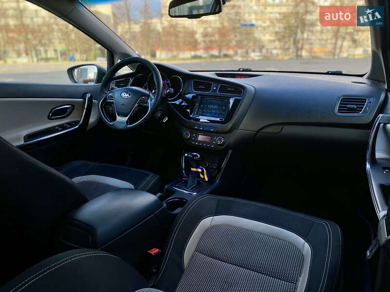 Універсал Kia Ceed 2015 в Києві