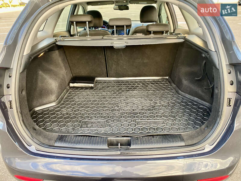 Універсал Kia Ceed 2015 в Києві