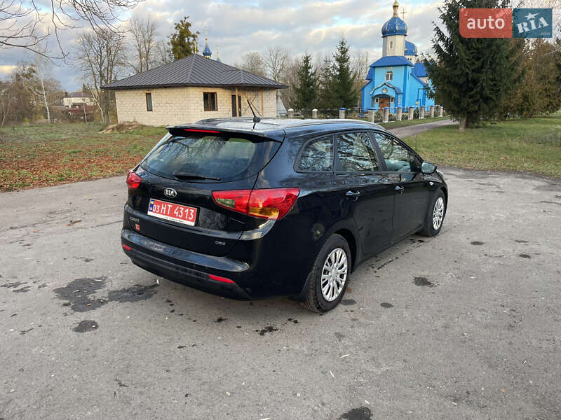 Универсал Kia Ceed 2013 в Луцке