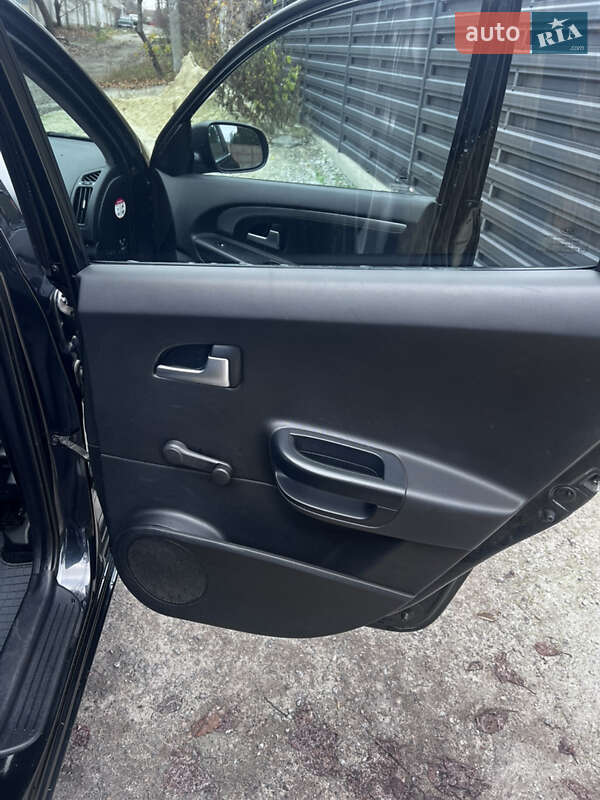 Универсал Kia Ceed 2009 в Днепре