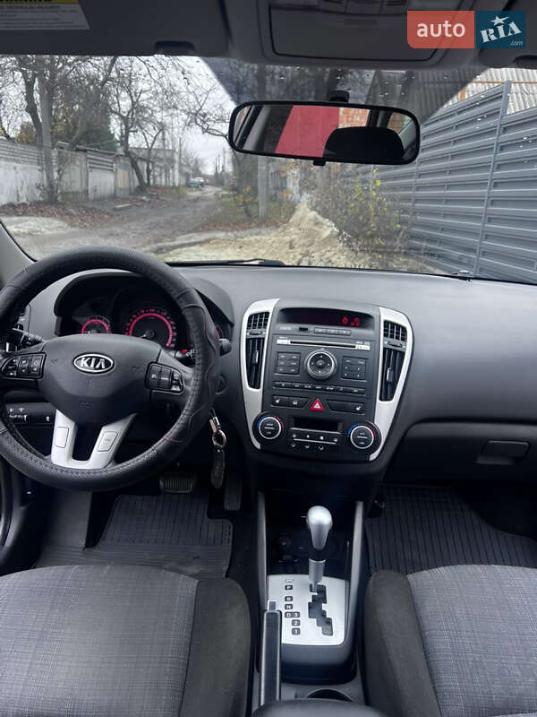 Универсал Kia Ceed 2009 в Днепре