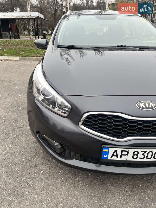 Универсал Kia Ceed 2012 в Запорожье