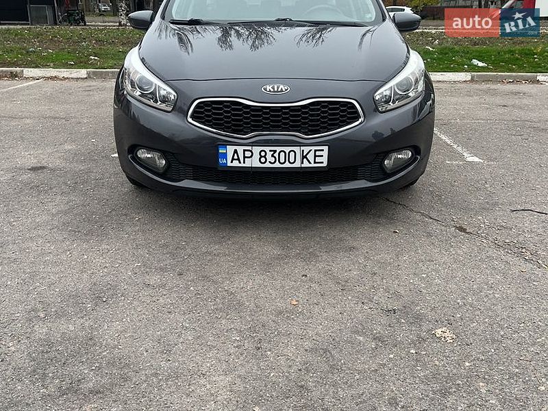 Универсал Kia Ceed 2012 в Запорожье