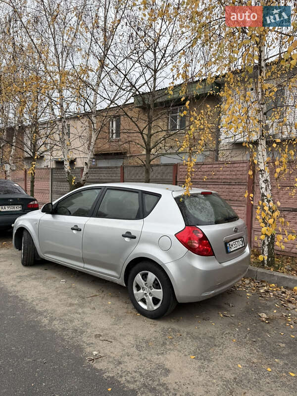 Хэтчбек Kia Ceed 2007 в Киеве фото 3 Хэтчбек Kia Ceed 2007 в Киеве