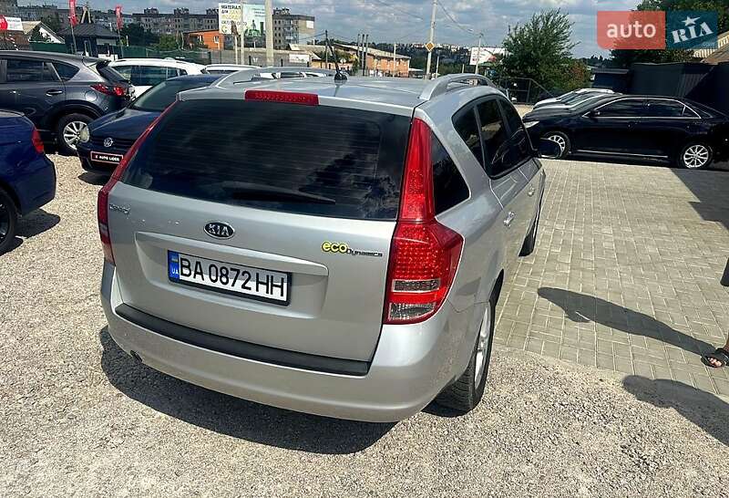 Универсал Kia Ceed 2011 в Одессе фото 15 Универсал Kia Ceed 2011 в Одессе