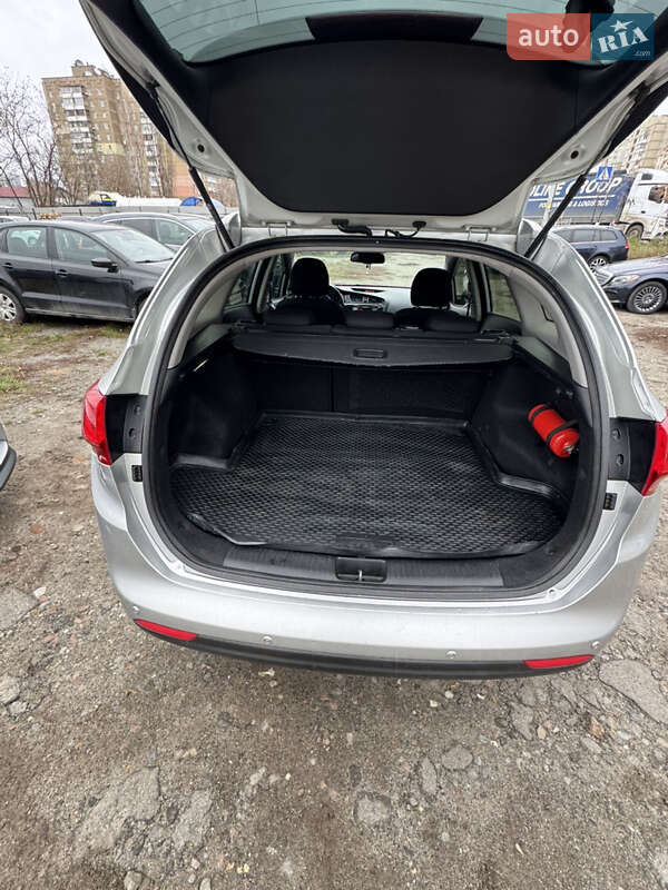 Универсал Kia Ceed 2012 в Киеве