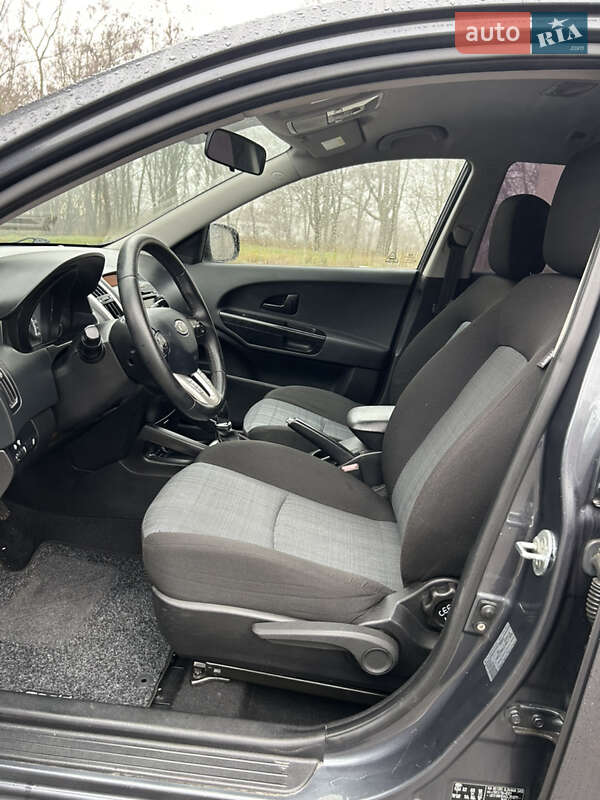 Универсал Kia Ceed 2012 в Золотоноше