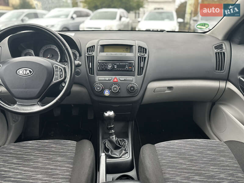 Хэтчбек Kia Ceed 2007 в Полтаве фото 6 Хэтчбек Kia Ceed 2007 в Полтаве