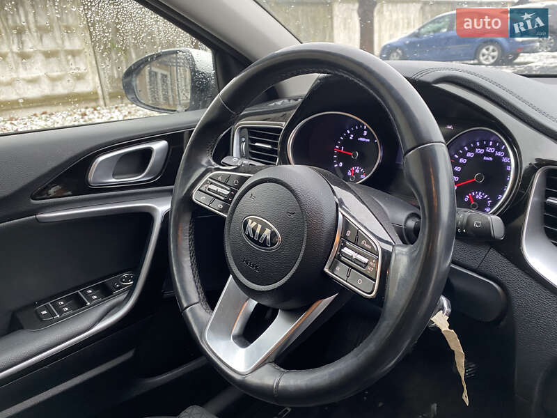 Универсал Kia Ceed 2019 в Луцке