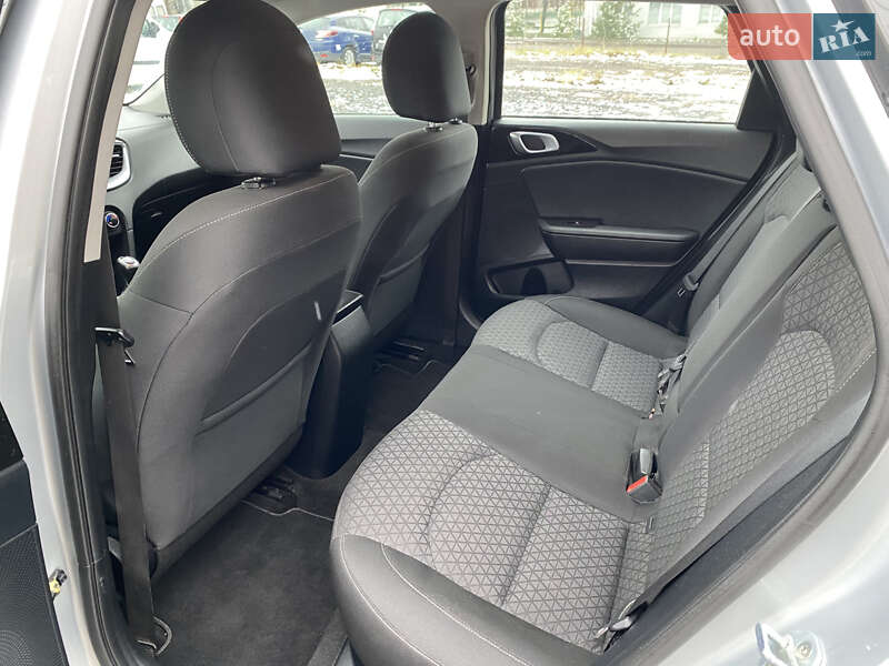 Универсал Kia Ceed 2019 в Луцке