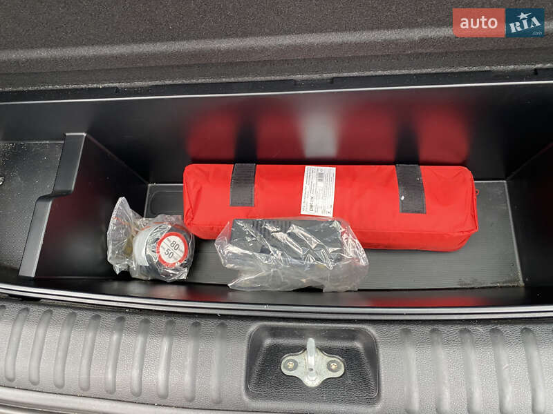 Универсал Kia Ceed 2019 в Луцке