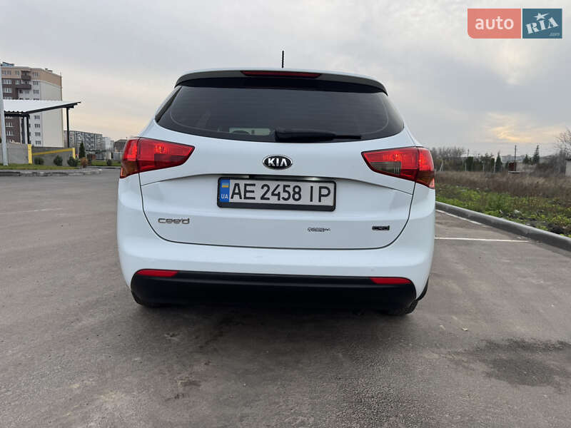 Универсал Kia Ceed 2013 в Днепре