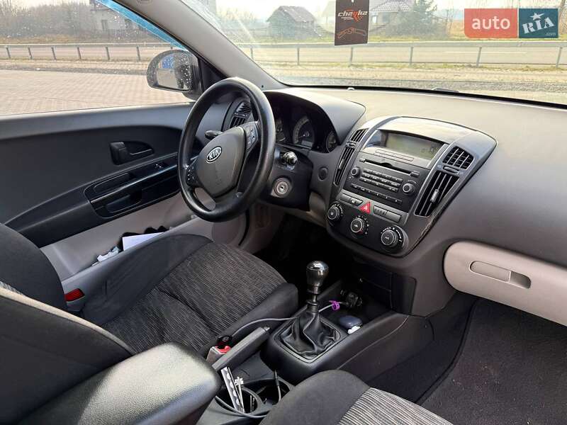 Универсал Kia Ceed 2008 в Тернополе