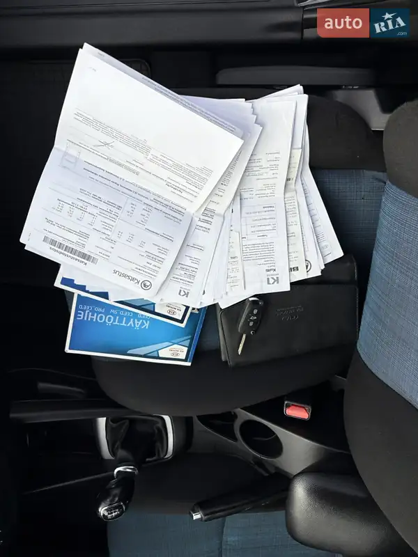 Хэтчбек Kia Ceed 2010 в Белой Церкви документ