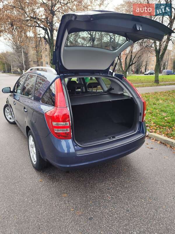 Универсал Kia Ceed 2010 в Белой Церкви