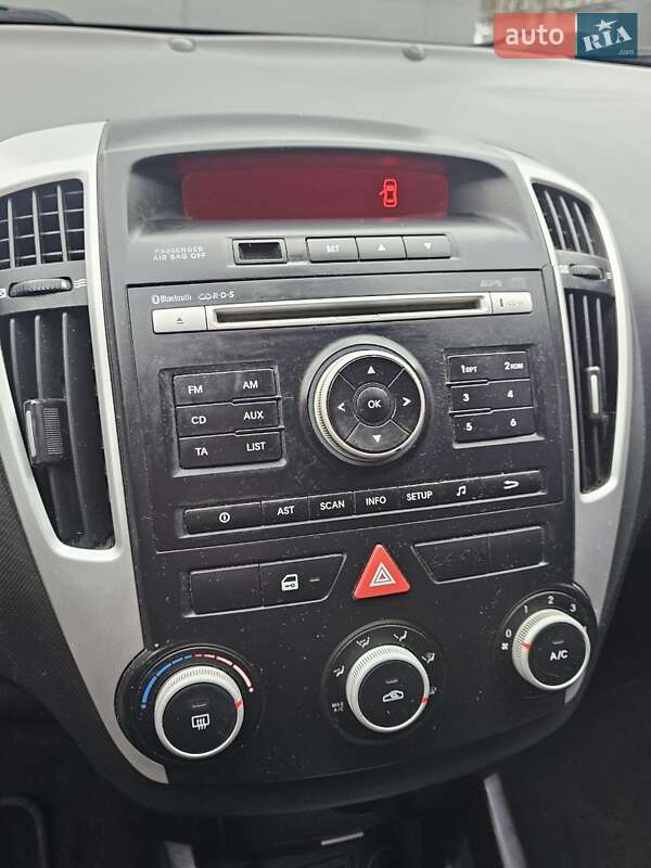 Універсал Kia Ceed 2010 в Києві фото 21 Універсал Kia Ceed 2010 в Києві