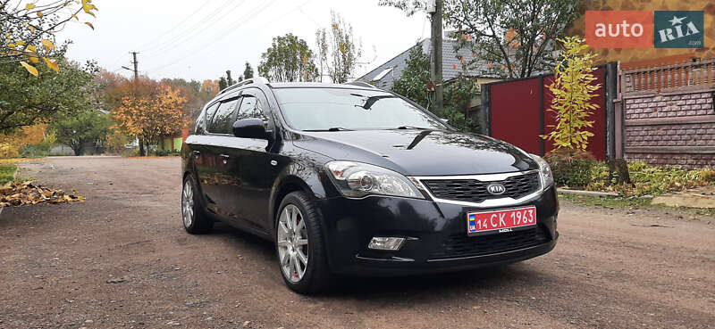 Універсал Kia Ceed 2010 в Чернігові