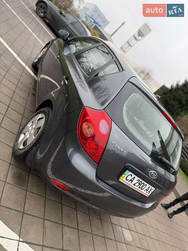Хэтчбек Kia Ceed 2008 в Черкассах