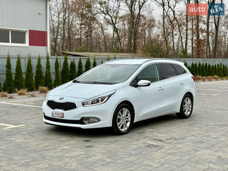 Универсал Kia Ceed 2015 в Луцке