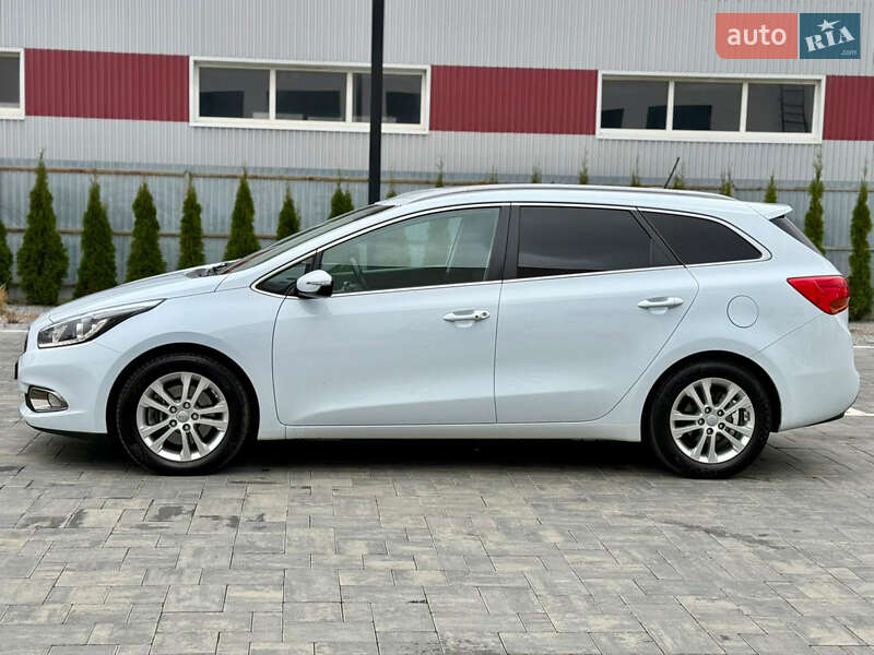 Универсал Kia Ceed 2015 в Луцке
