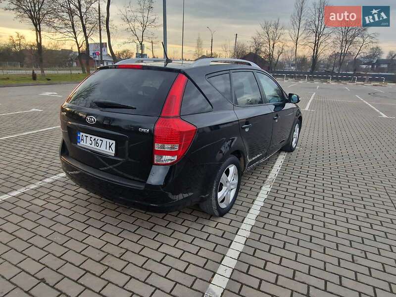 Універсал Kia Ceed 2011 в Коломиї