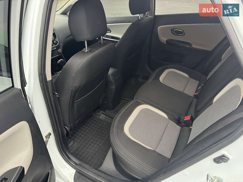 Хетчбек Kia Ceed 2015 в Києві