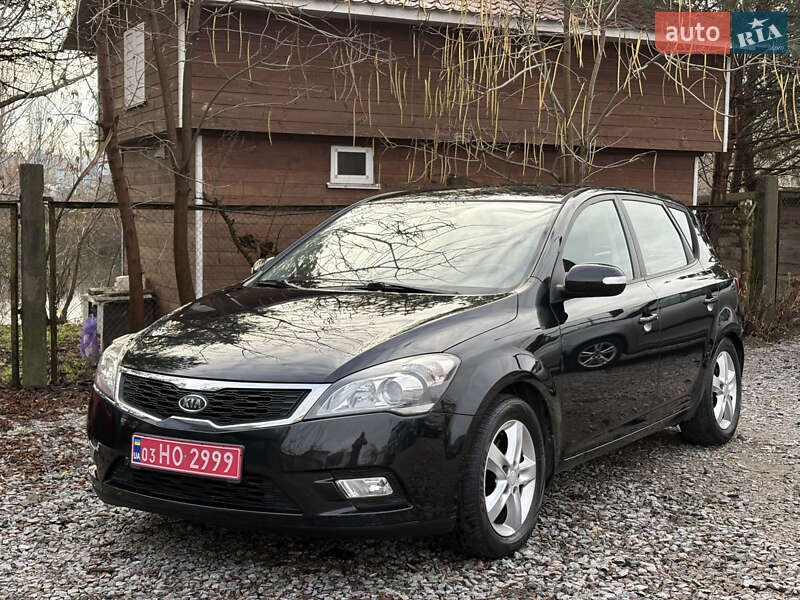 Хэтчбек Kia Ceed 2011 в Белой Церкви