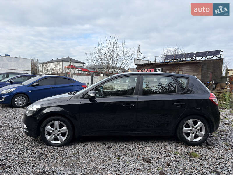 Хэтчбек Kia Ceed 2011 в Белой Церкви