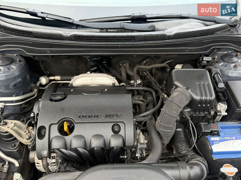 Универсал Kia Ceed 2009 в Лубнах